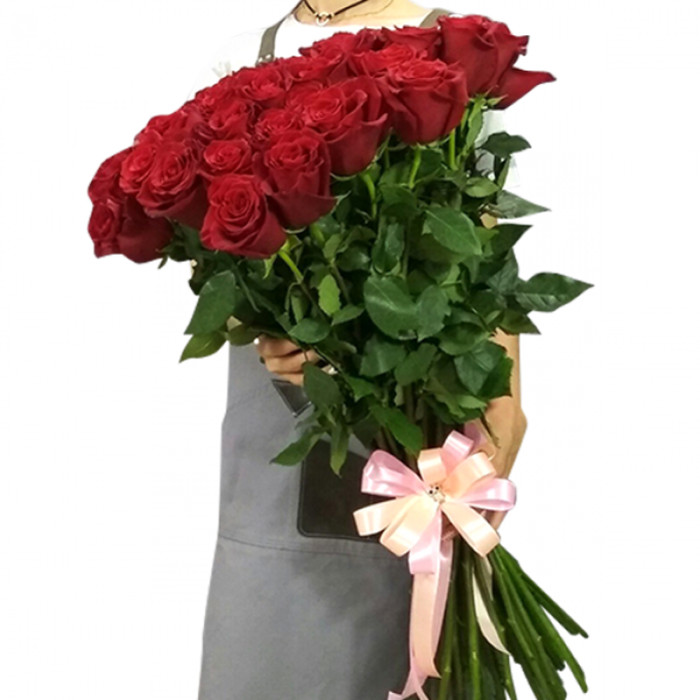 Саджанці чайно-гібридної троянди «Амалія»